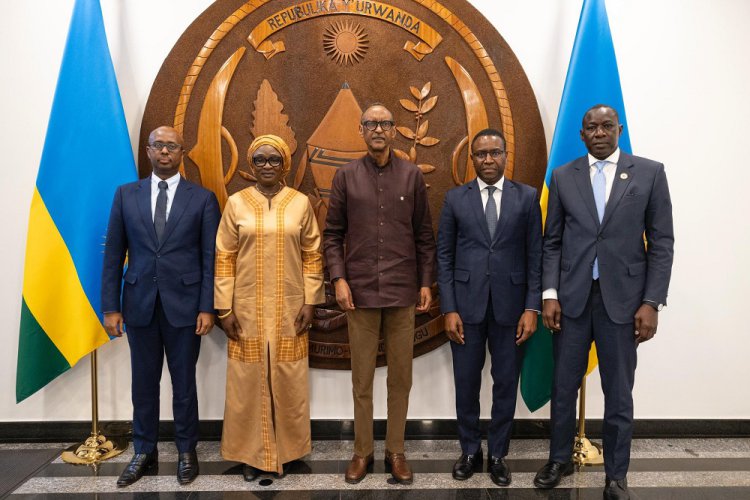 Perezida Kagame yakiriye ubutumwa bwa Faye wa Sénégal