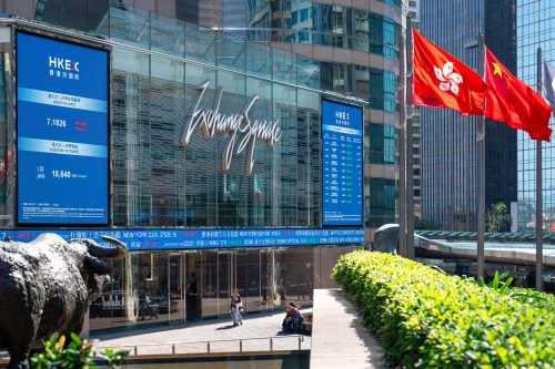 Hong Kong yambuye Pasiporo abarwanashyaka 12 batavuga rumwe n’ubutegetsi baba mu mahanga