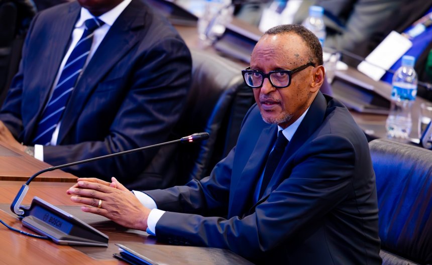Amabuye y’agaciro turamutse tuyatunganya aho yava hose ntabwo bikwiye kuba ikibazo - Perezida Kagame