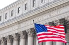 Urukiko rw’ikirenga muri Leta zunze ubumwe za Amerika, rwashimangiye uburenganzira ku bwenegihugu ku bana bose bavukiye muri Leta zunze ubumwe za Amerika.