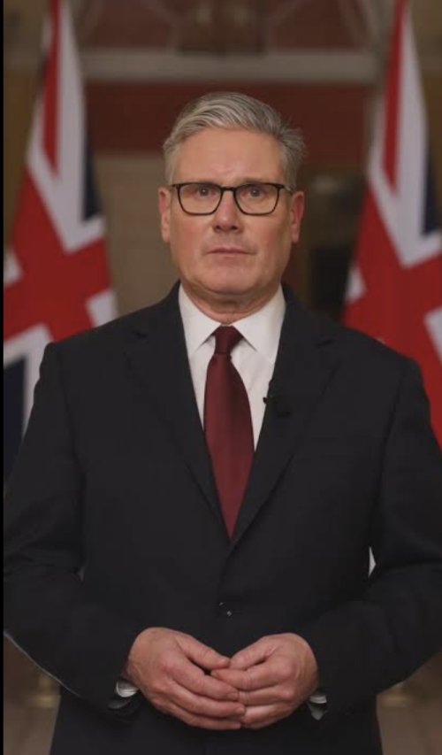 SIR Keir Starmer yeguye ku mwanya wa Minisitiri w’intebe w’Ubwongereza.