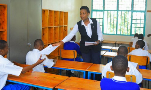 Abakandida barenga 258,000 ni bo bazakora ibizamini bya Leta mu byiciro byose by’amashuri yisumbuye.