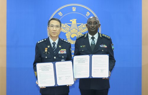 U Rwanda na Koreya y’Epfo byongereye ubufatanye mu guhangana n’ibyaha byambukiranya imipaka